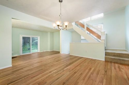 400 Noble St, Pittsburgh PA 15215-2638 exterior