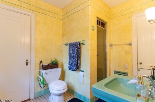 312 36th St, Paterson NJ 07504-1716 exterior