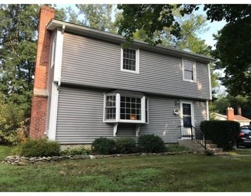 240 Garnet St, Springfield, MA 01129-1911