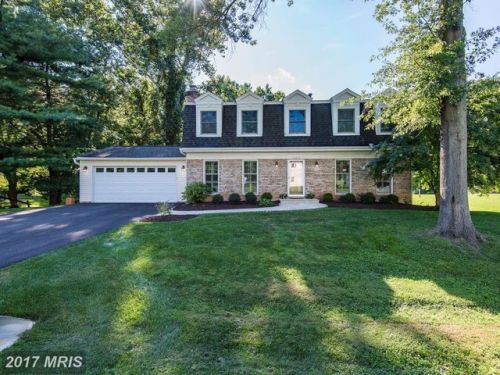 10216 Colebrook Ave, Rockville MD  20854-1814 exterior