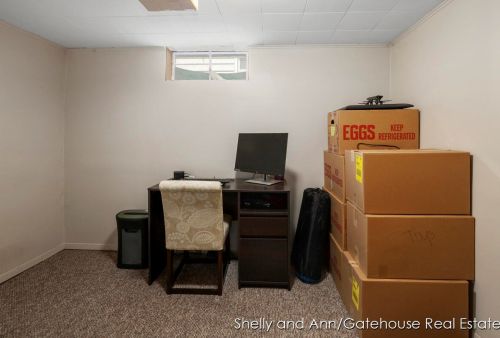 3800 Perry Ave, Wyoming MI 49519-3652 exterior