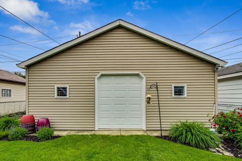 6229 Kildare Ave, Chicago IL 60652-3615 exterior