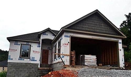 2224 Presley Ln, Springdale AR  72764-1912 exterior