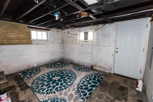 9329 Althea Ave, Saint Louis MO 63123-4421 exterior