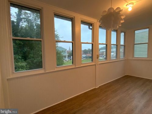 1316 W St, Washington DC 20009-1107 exterior