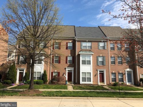 3813 Eisenhower Ave, Alexandria VA  22304-6427 exterior