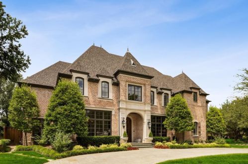 6002 Club Oaks Dr, Dallas, TX 75248-1126