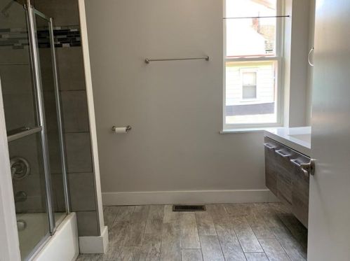 214 43 St, Pittsburgh PA 15201-3109 exterior