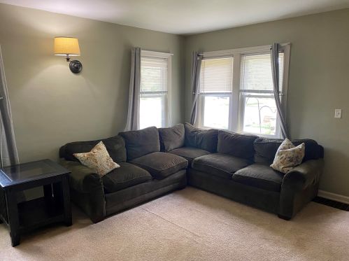 2206 Amherst Ave, Kalamazoo MI 49008-3970 exterior