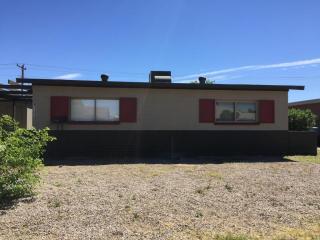 8133 Weldon Ave, Phoenix, AZ 85033-3440