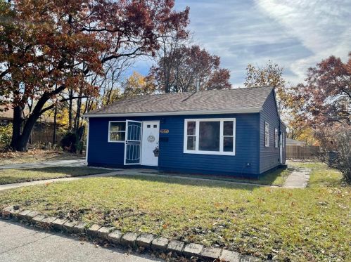 2825 21st Ave, Gary, IN 46404-2907