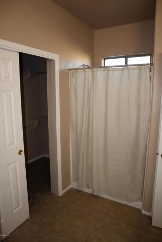 3681 Drexel Manor Stra, Tucson AZ 85706-1983 exterior