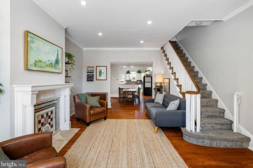 1233 Jackson St, Philadelphia PA 19148-2929 exterior