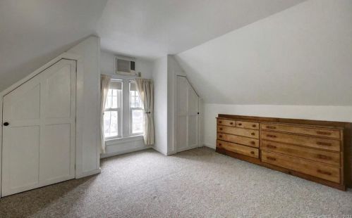 78 Lafayette St, Milford CT 06460-4711 exterior