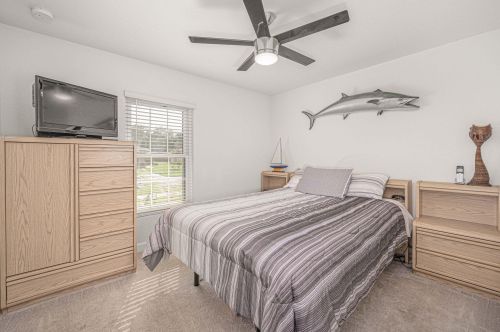 901 Bent Creek Dr, Fort Pierce FL  34947-1331 exterior