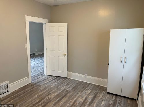 1264 Desoto St, Saint Paul MN  55130-3516 exterior