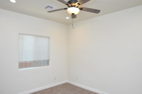 5233 Bellevue St, Tucson AZ 85712-5158 exterior