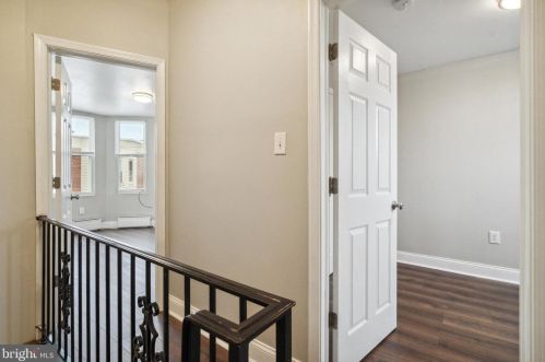 2229 Cantrell St, Philadelphia PA 19148-3320 exterior