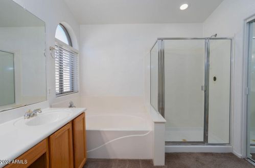 1452 Blue Ridge Way, Chandler AZ  85248-5512 exterior