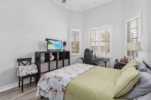 2917 Poplar St, Naples FL exterior