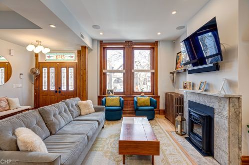 2143 Thomas St, Chicago IL 60651-3248 exterior