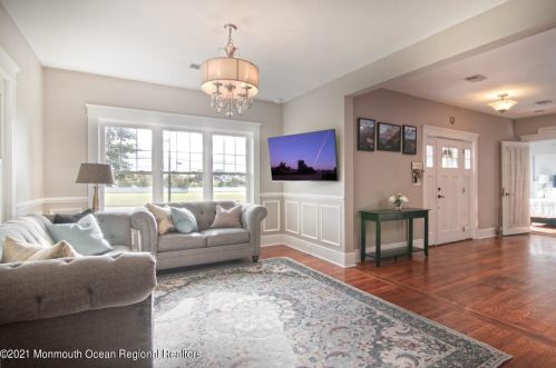 235 Broadway, East Freehold, NJ 07728-1412