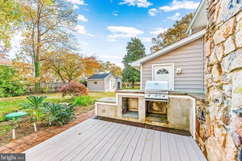 152 Duval Ln, Edgewater MD 21037-1613 exterior