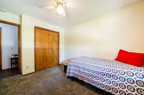 265 Mararebecah Ln, Meskegon MI 49442-1577 exterior