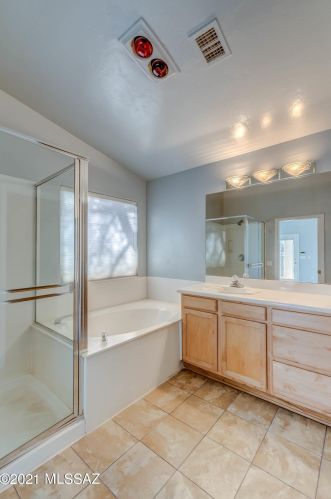 8483 Cantora Way, Tucson AZ 85743-5005 exterior