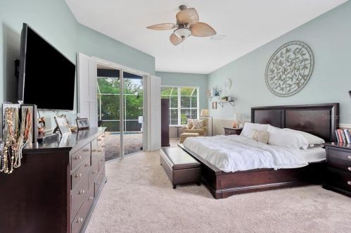 15410 Heathridge Dr, Tampa FL 33625-1638 exterior