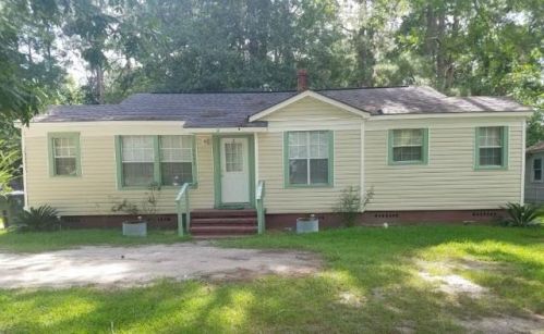 1922 Alice St, Dothan, AL 36301-4406