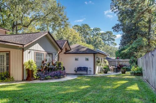 2114 Lazy Grv Dr, Humble TX 77339-3122 exterior