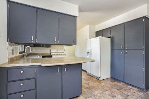 5467 Greenboro Dr, Grand Rapids MI 49508-6044 exterior