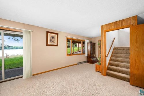 5225 1 Ave, Duluth MN 55803-9469 exterior