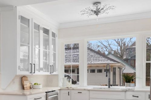 294 Doyle Ave, Providence RI  02906-3355 exterior