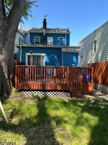 124 Carlisle Ave, Paterson NJ 07501-2517 exterior