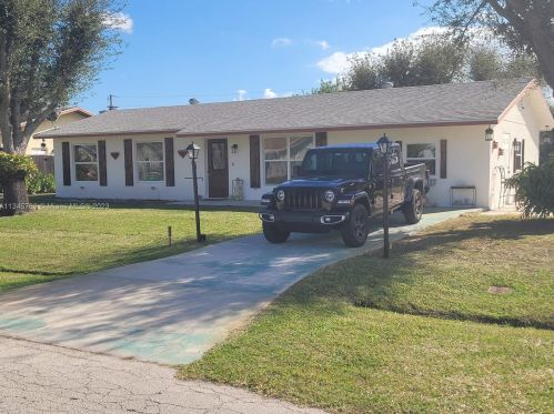 264 Todd Ave, Fort Pierce FL  34983-3137 exterior