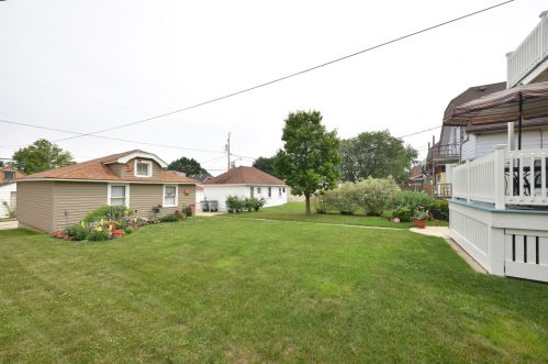 3356 15th St, Milwaukee WI 53215-5026 exterior