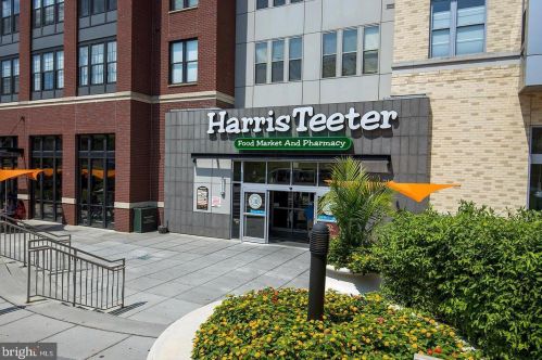 2 17th St, Washington DC  20003-1606 exterior