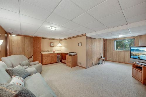 2414 Elm Dr, Saint Paul MN 55124-9305 exterior