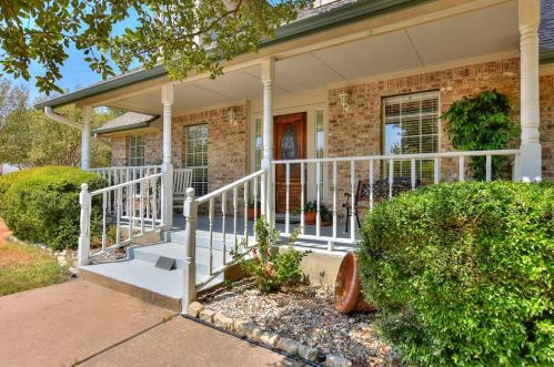 300 Starview Dr, Georgetown, TX 78628-3906