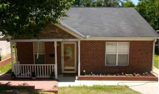 2415 Anacosta St, Durham, NC 27707-4201