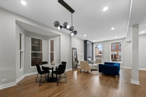 1933 Ohio St, Chicago IL 60624-1047 exterior