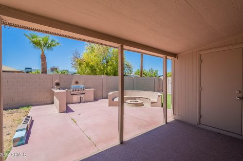 1326 Dakota St, Chandler AZ 85225-9605 exterior