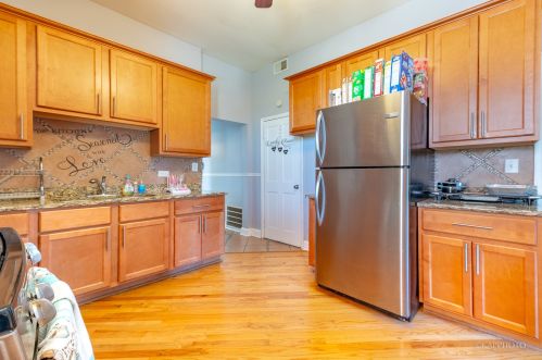 2522 Lexington St, Chicago IL 60624-3646 exterior