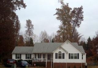 3012 Ramsey Dr, Chester VA  23831-7095 exterior