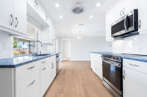 2547 11 Ct, Boynton Beach FL 33426-7812 exterior