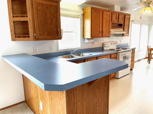 1367 John Ross Dr, Kalamazoo MI 49009-8307 exterior