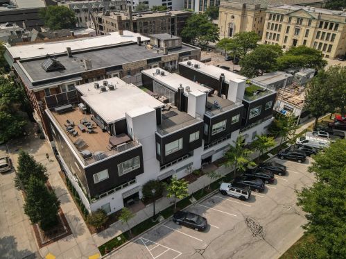 765 Kilbourn Ave, Milwaukee WI 53202-3414 exterior