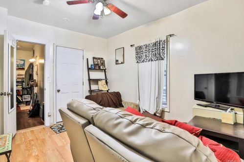 190 Winnikee Ave, Poughkeepsie NY 12601-2731 exterior